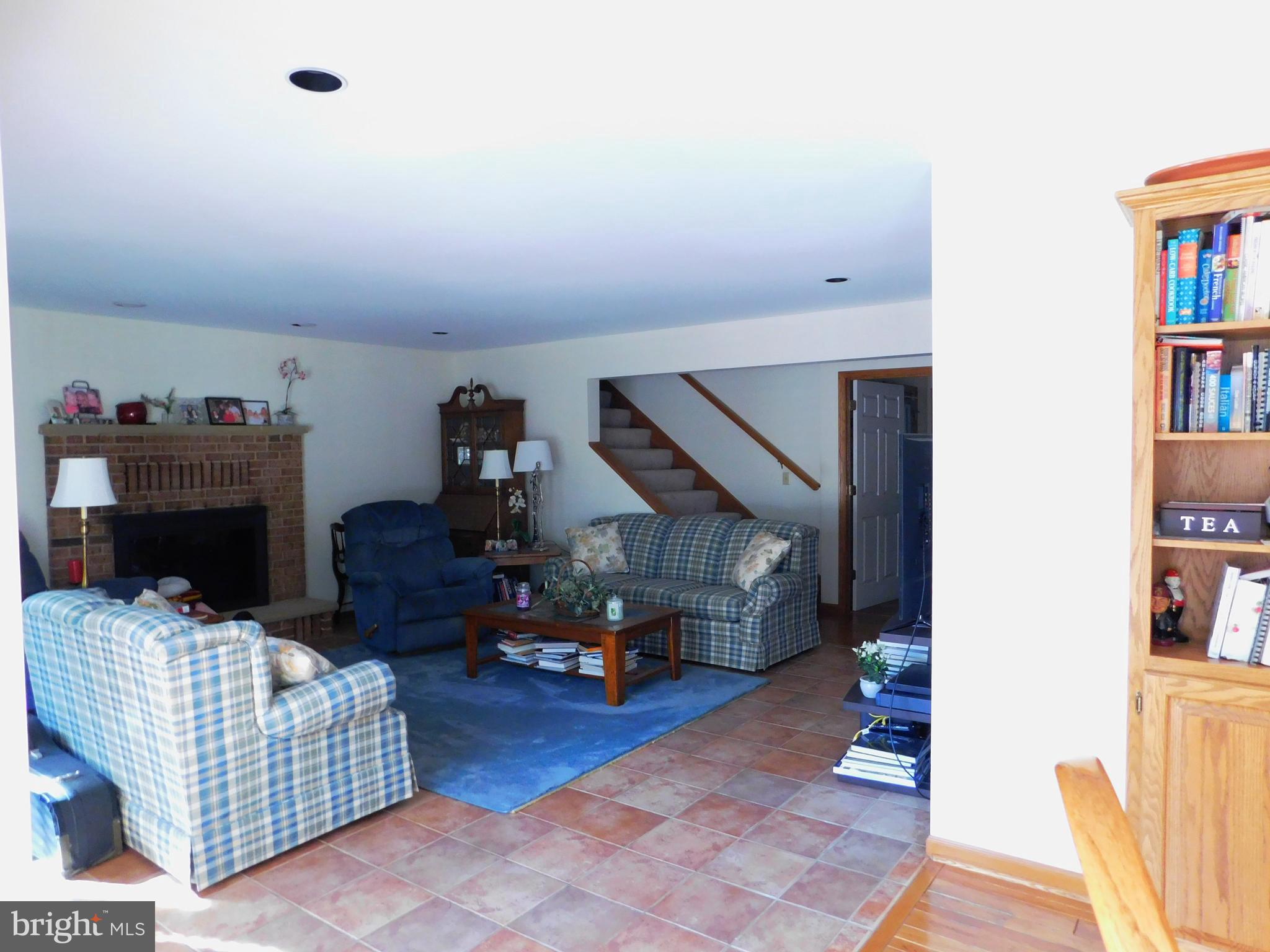 LAKEWOOD - Residential