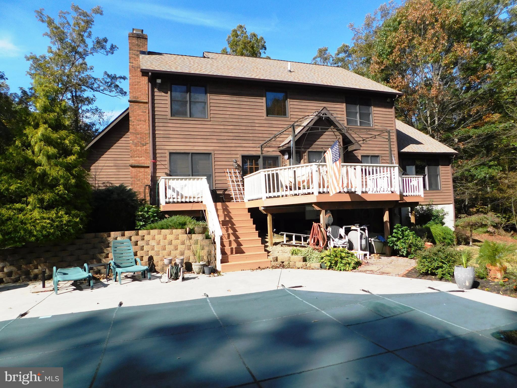 LAKEWOOD - Residential