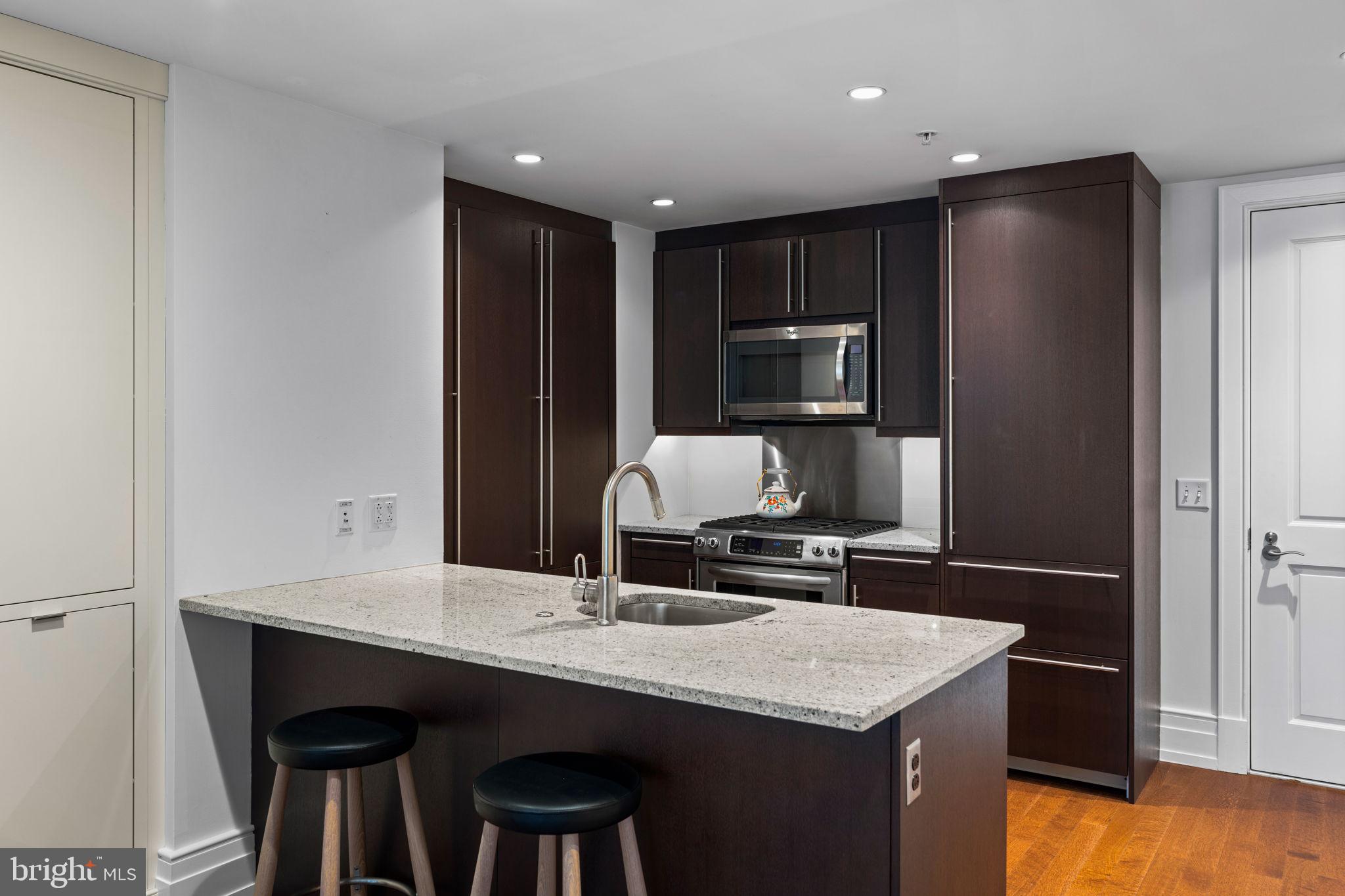 RITTENHOUSE SQUARE - Residential Lease