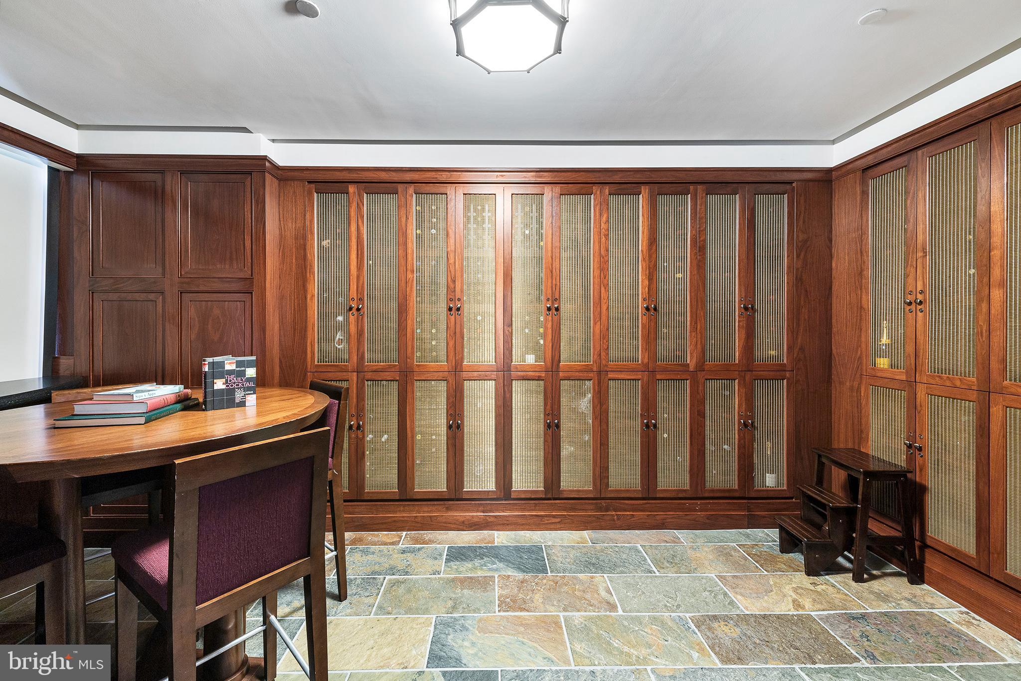 RITTENHOUSE SQUARE - Residential Lease