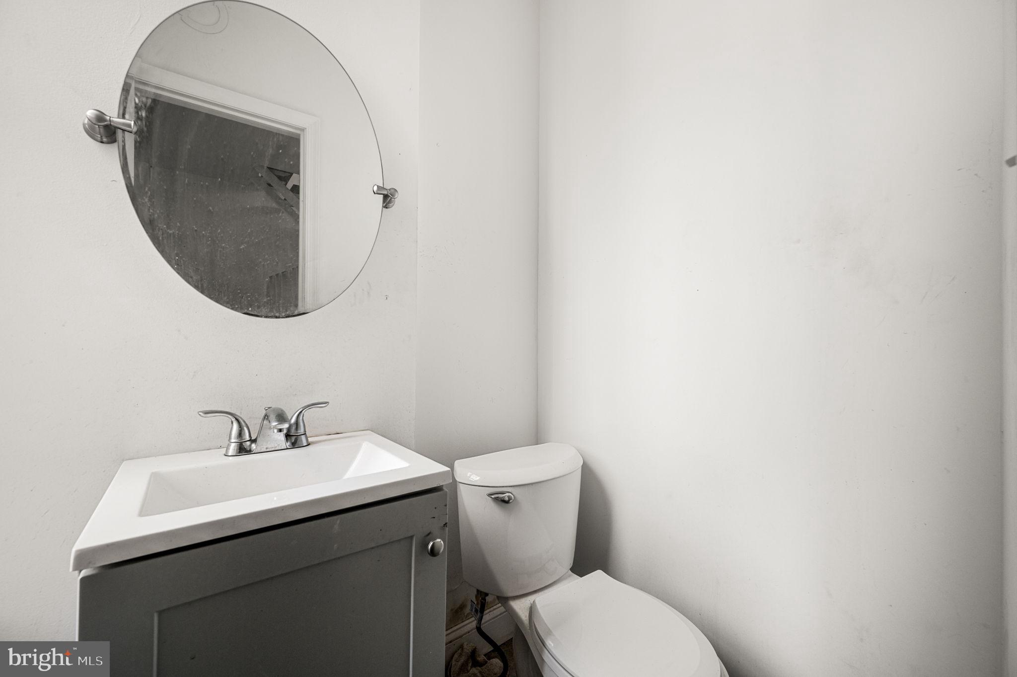 SQUIRREL HILL - Residential