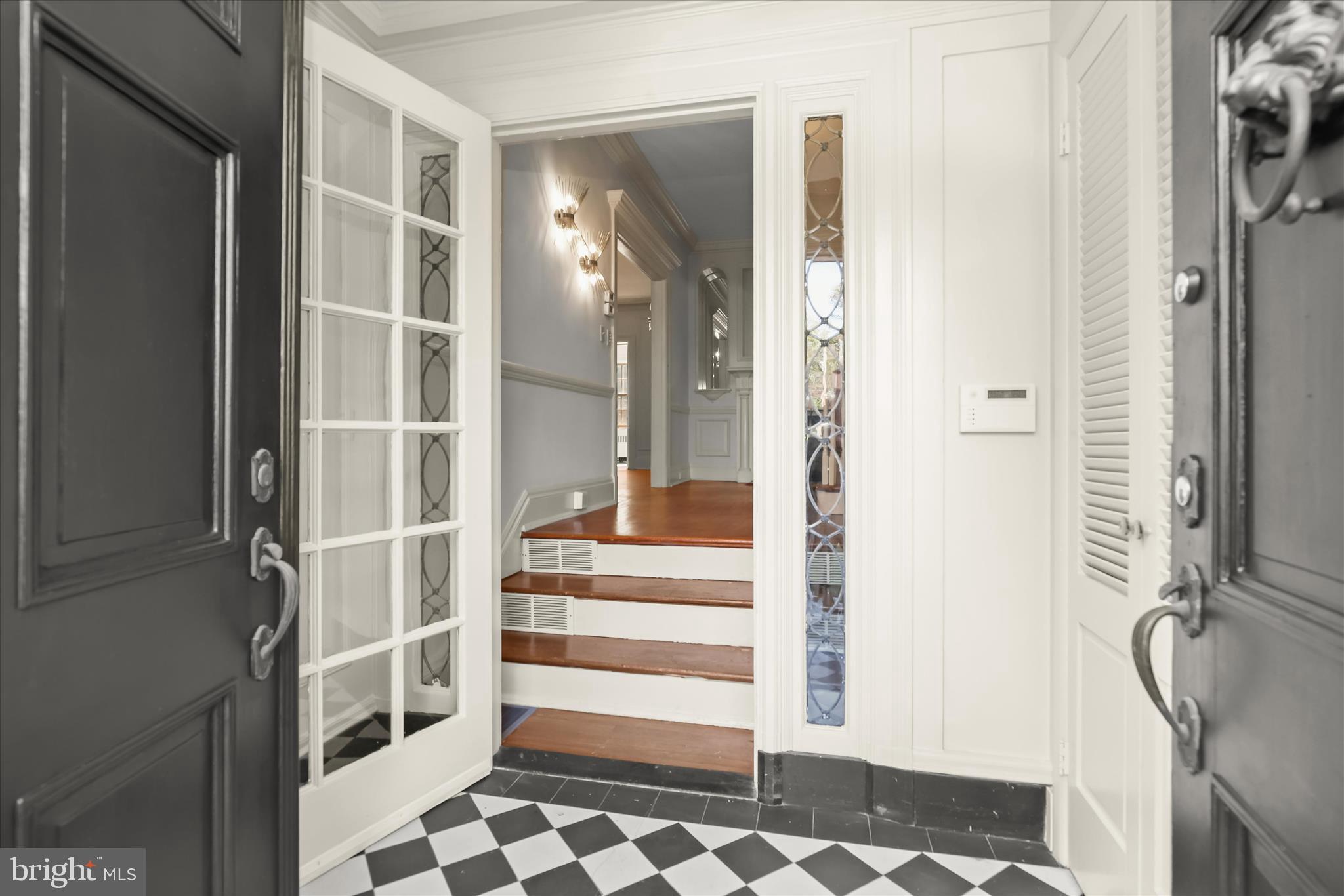 MOUNT WASHINGTON - Residential