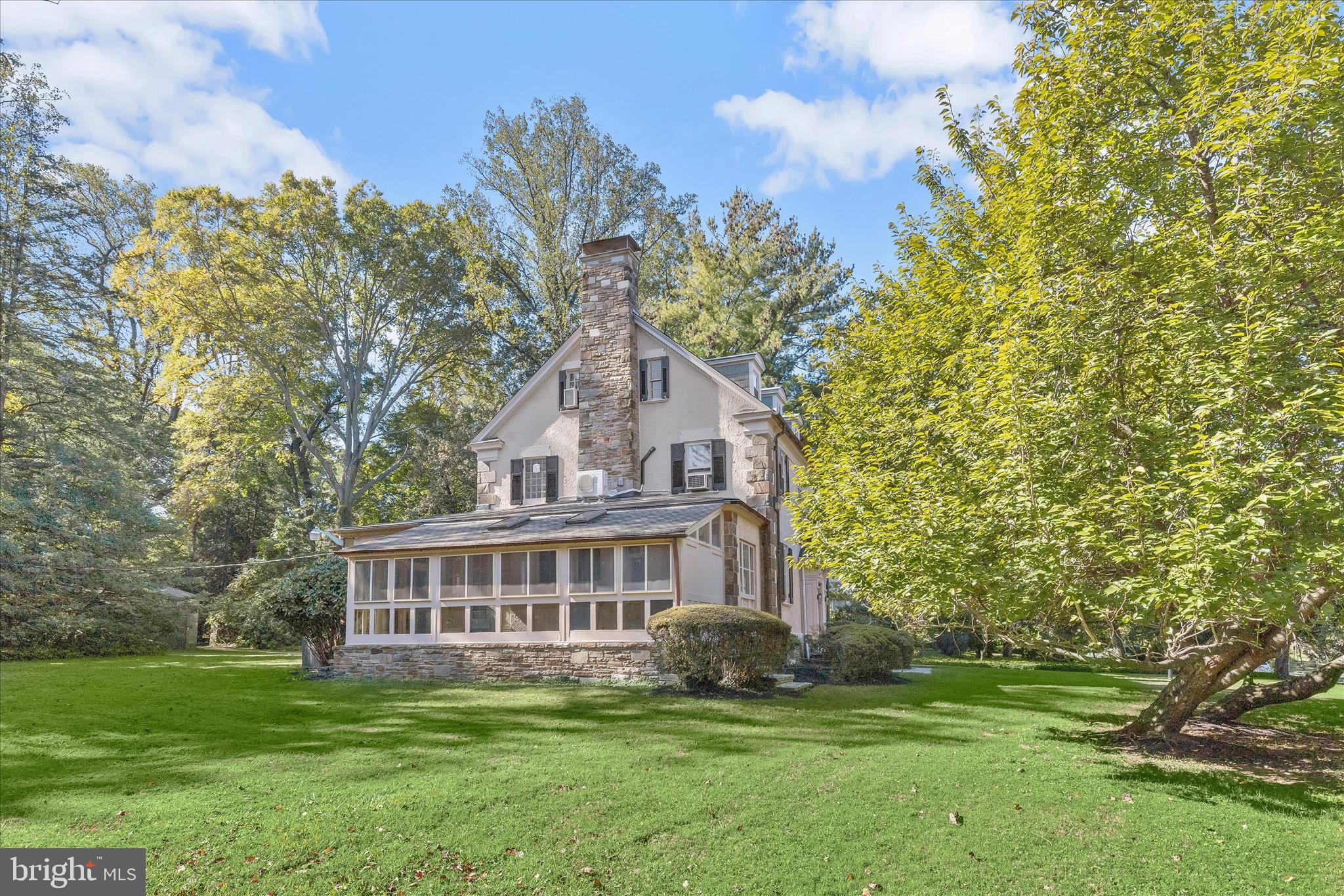 MOUNT WASHINGTON - Residential