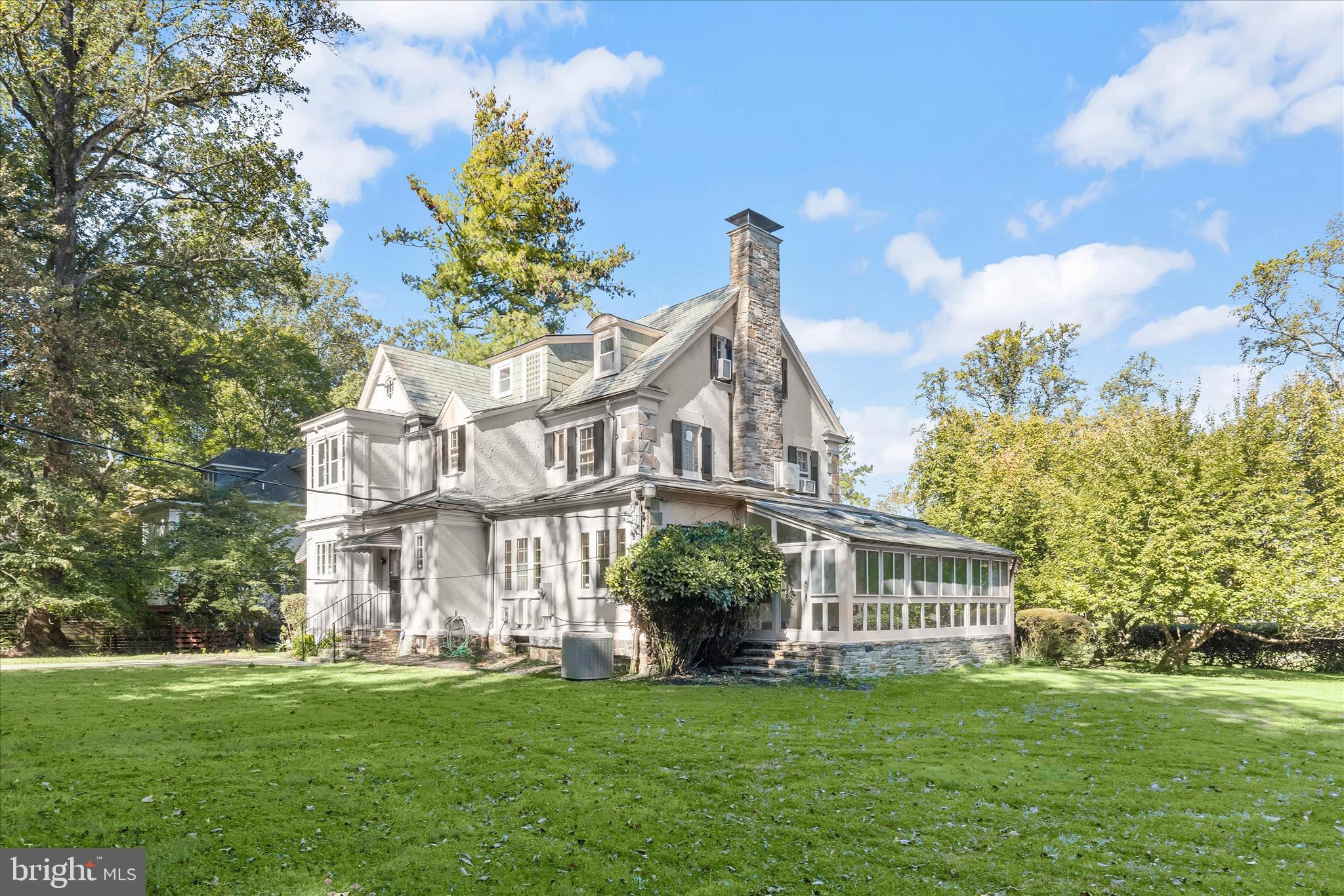 MOUNT WASHINGTON - Residential