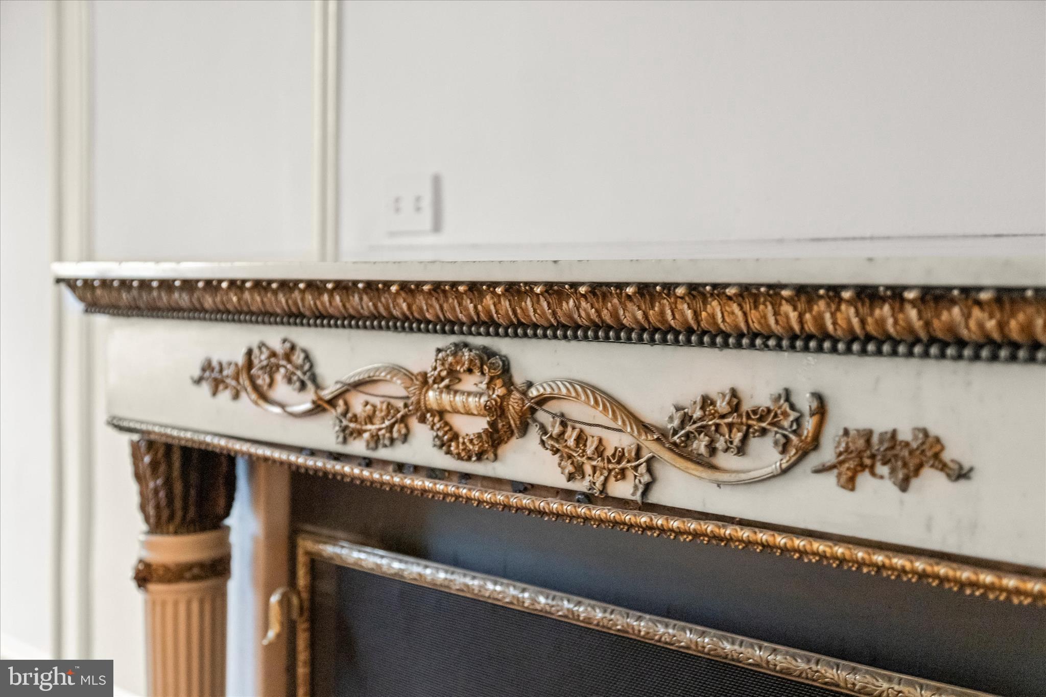 MOUNT WASHINGTON - Residential