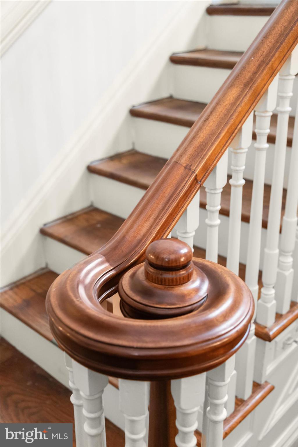 MOUNT WASHINGTON - Residential