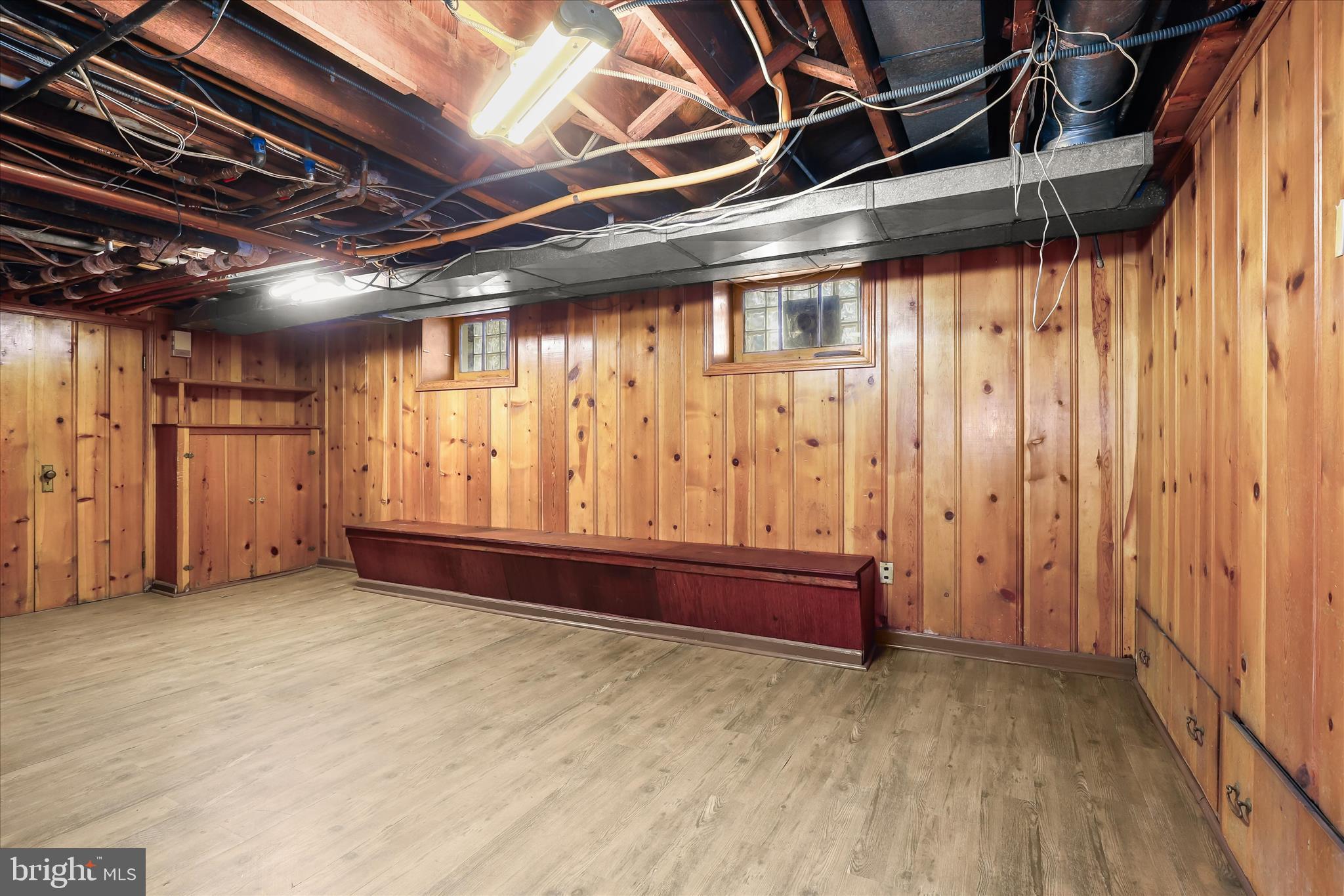 MOUNT WASHINGTON - Residential