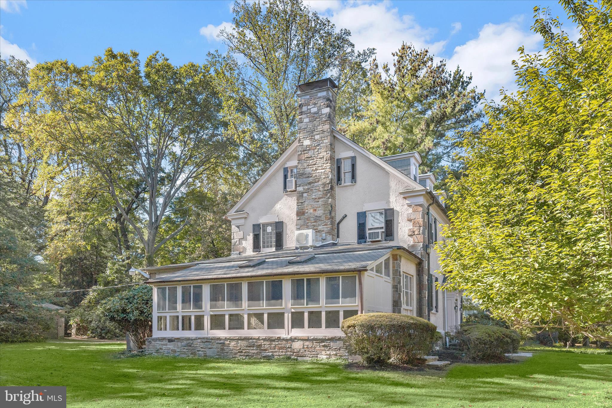 MOUNT WASHINGTON - Residential