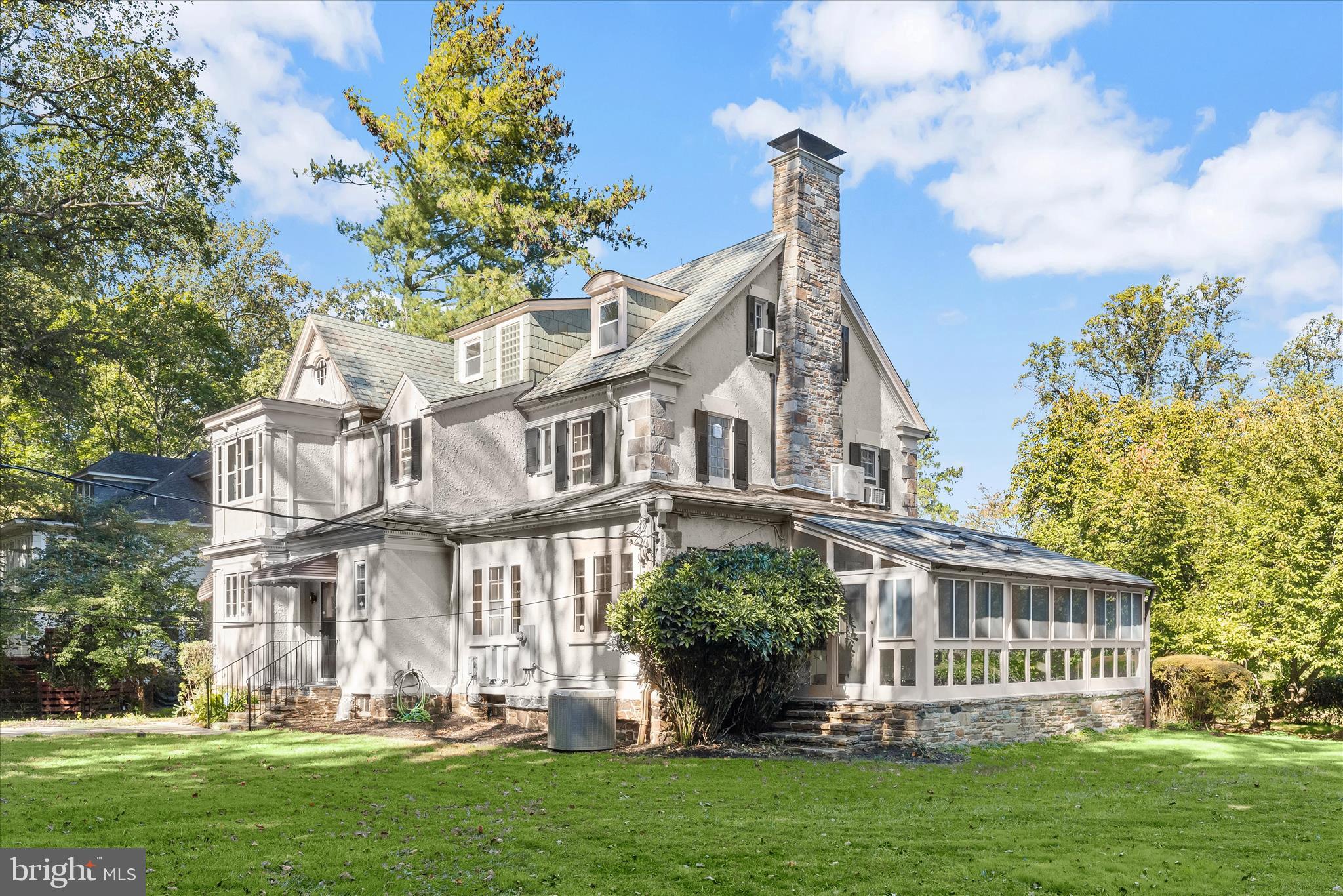 MOUNT WASHINGTON - Residential