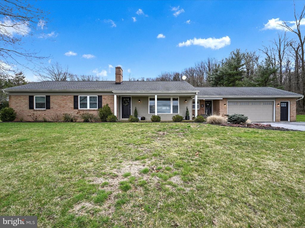 Photo of 1138 Sheep Hill Road, East Earl, PA 17519 (MLS # PALA2047998)