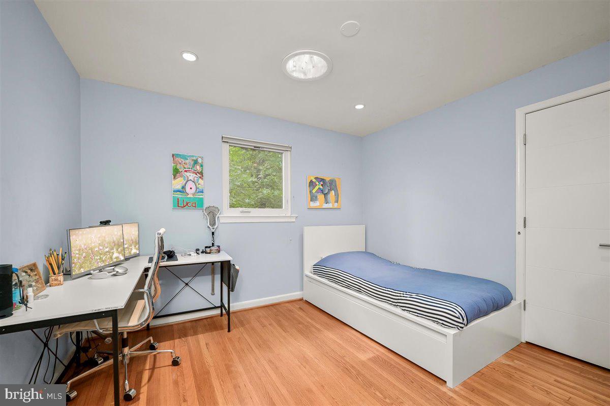 GLEN MAR PARK - Residential