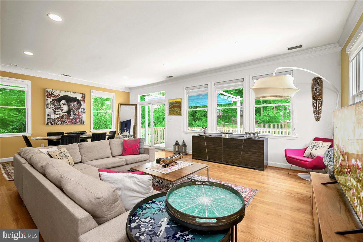 GLEN MAR PARK - Residential