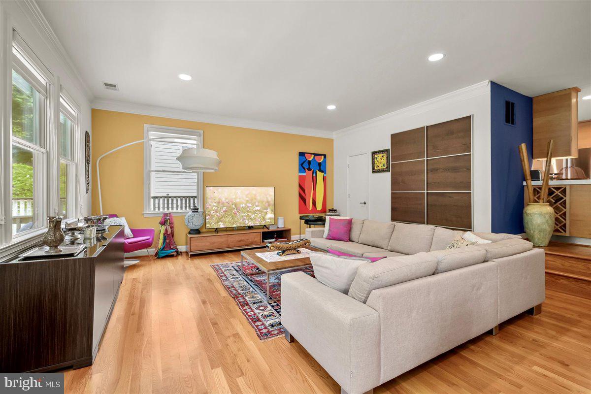 GLEN MAR PARK - Residential