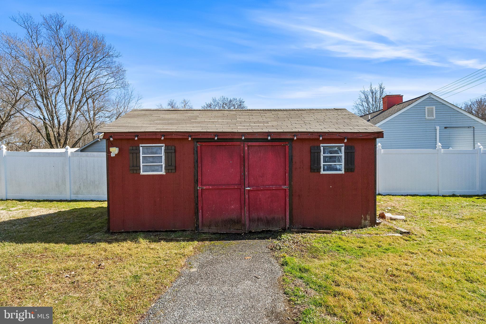 ROYAL ACRES - Residential