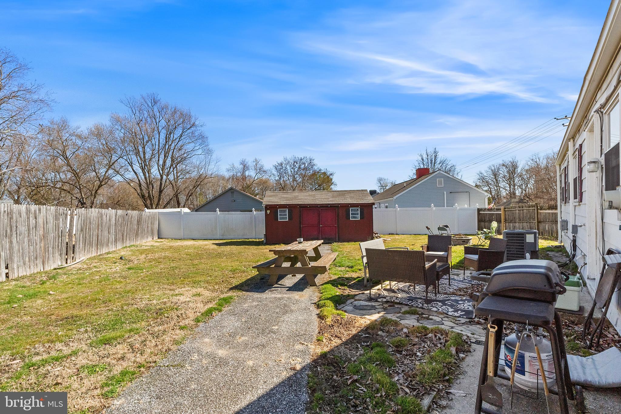 ROYAL ACRES - Residential