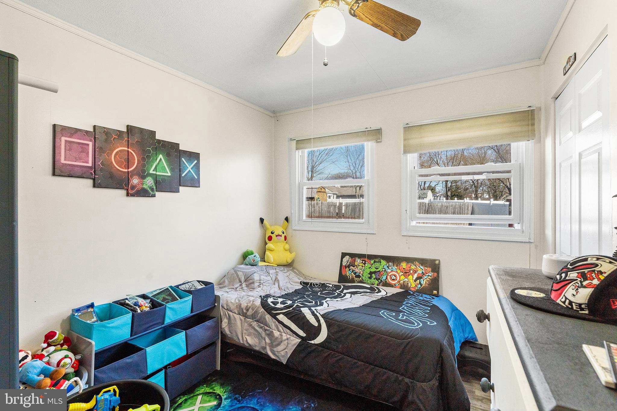 ROYAL ACRES - Residential