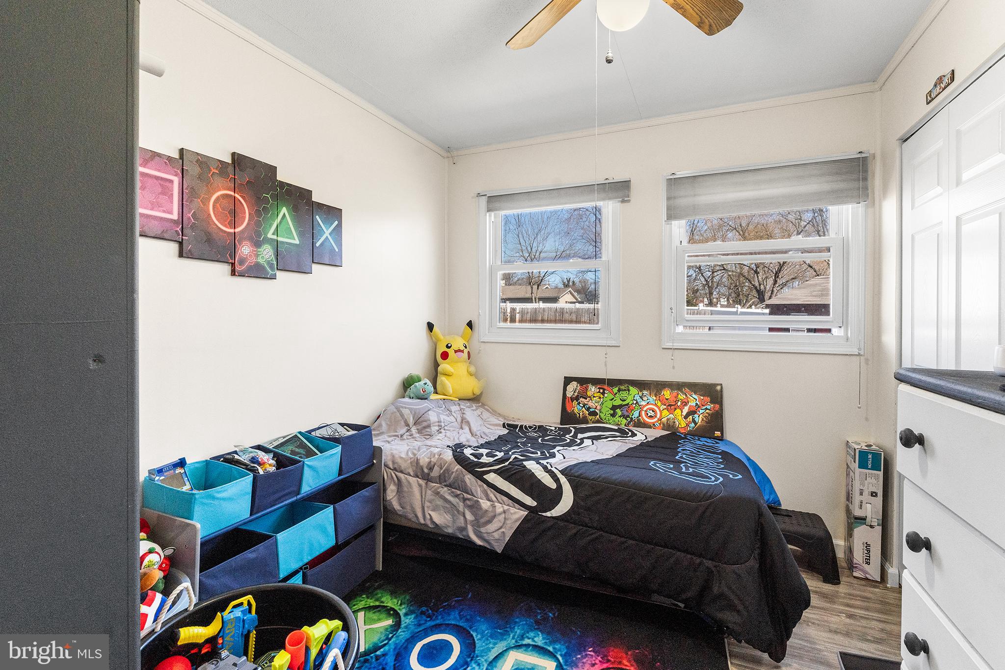 ROYAL ACRES - Residential