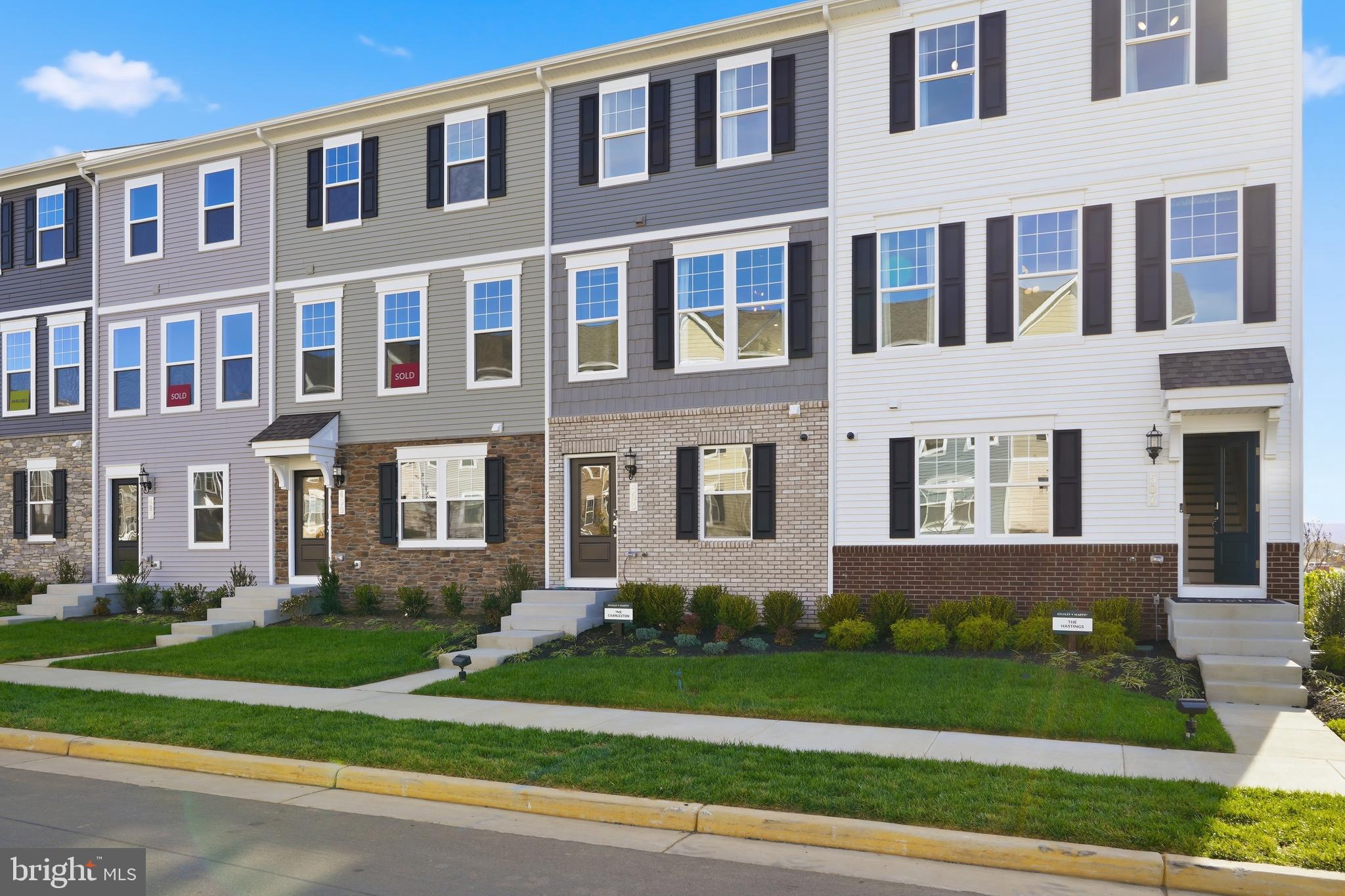 PRESIDENTS POINTE - Residential