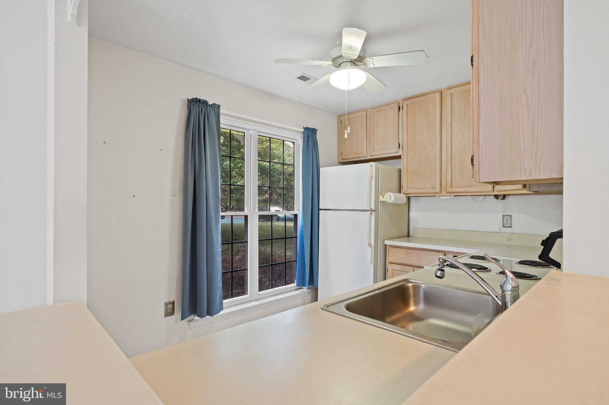 MONTGOMERY BROOKE - Residential