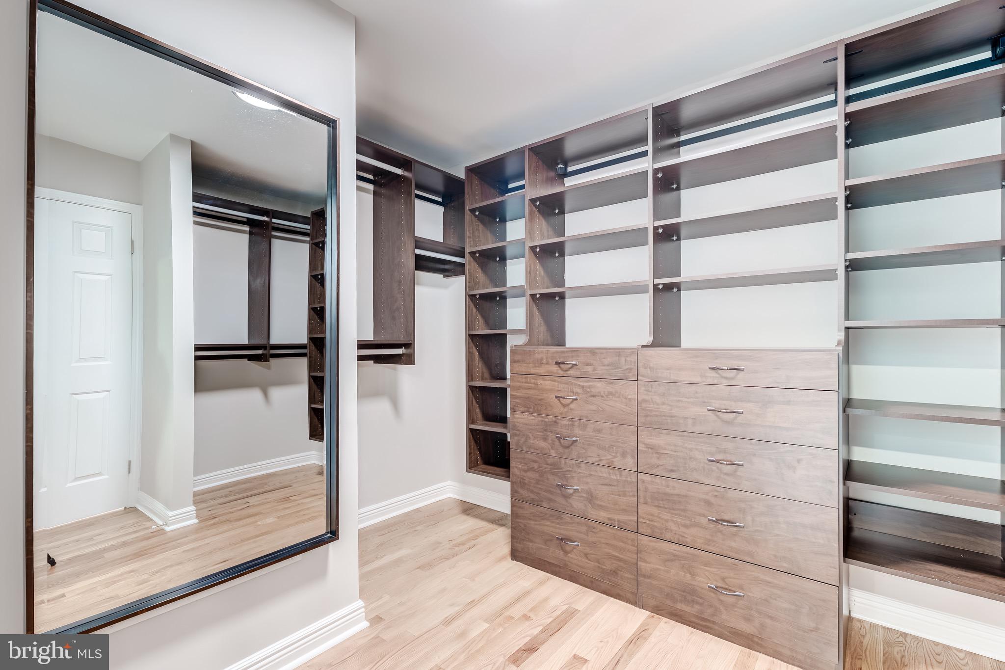 STONELEIGH - Residential