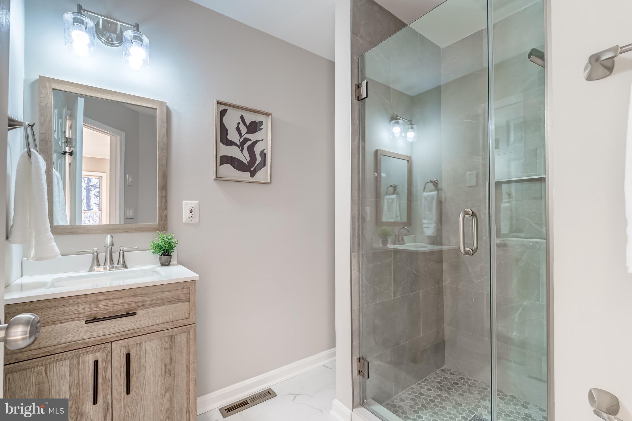 STONELEIGH - Residential