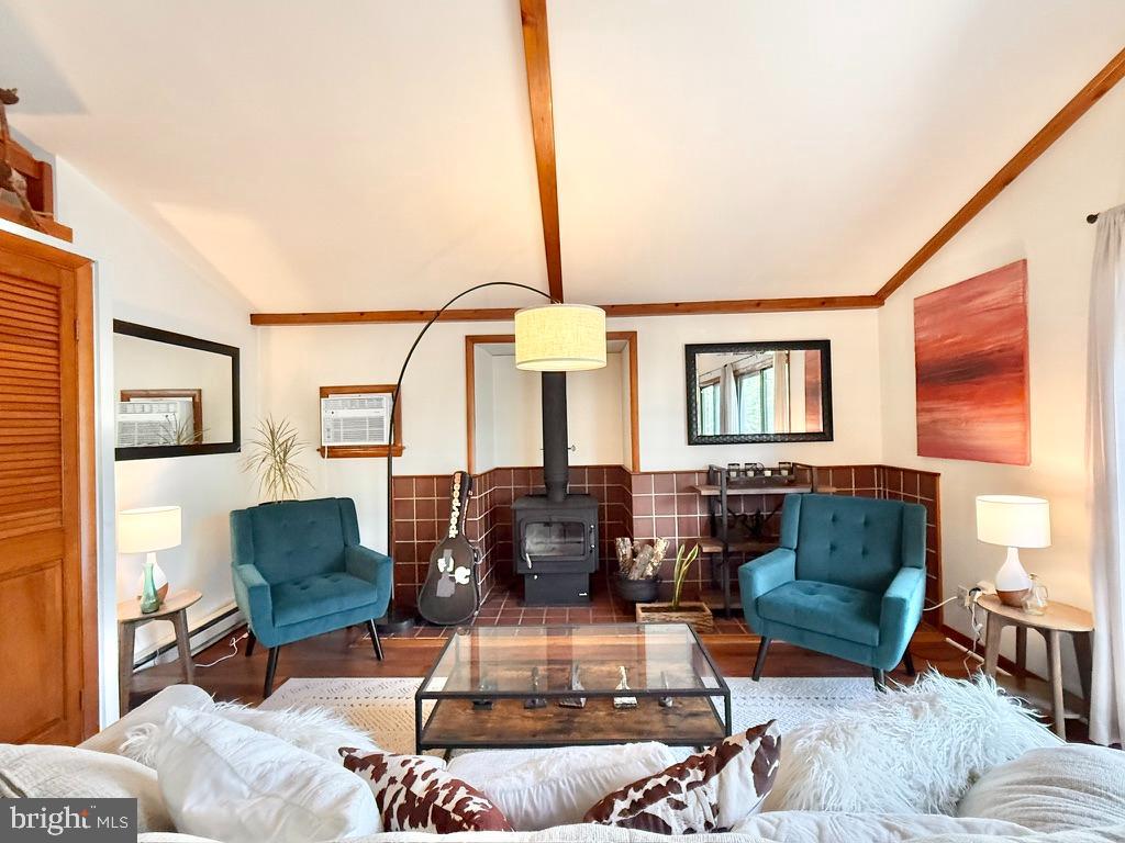 THE WOODS - Residential