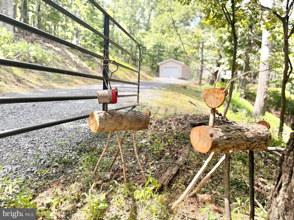 THE WOODS - Residential