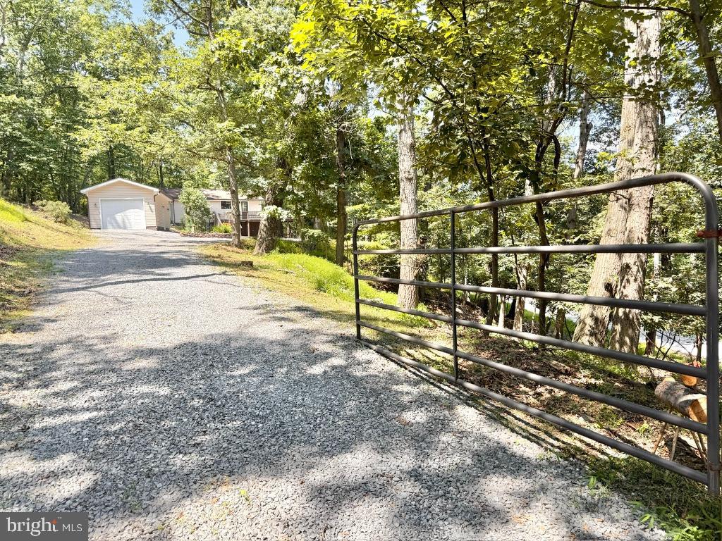 THE WOODS - Residential