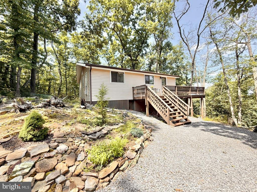 117 TUCKAHOE TRAIL