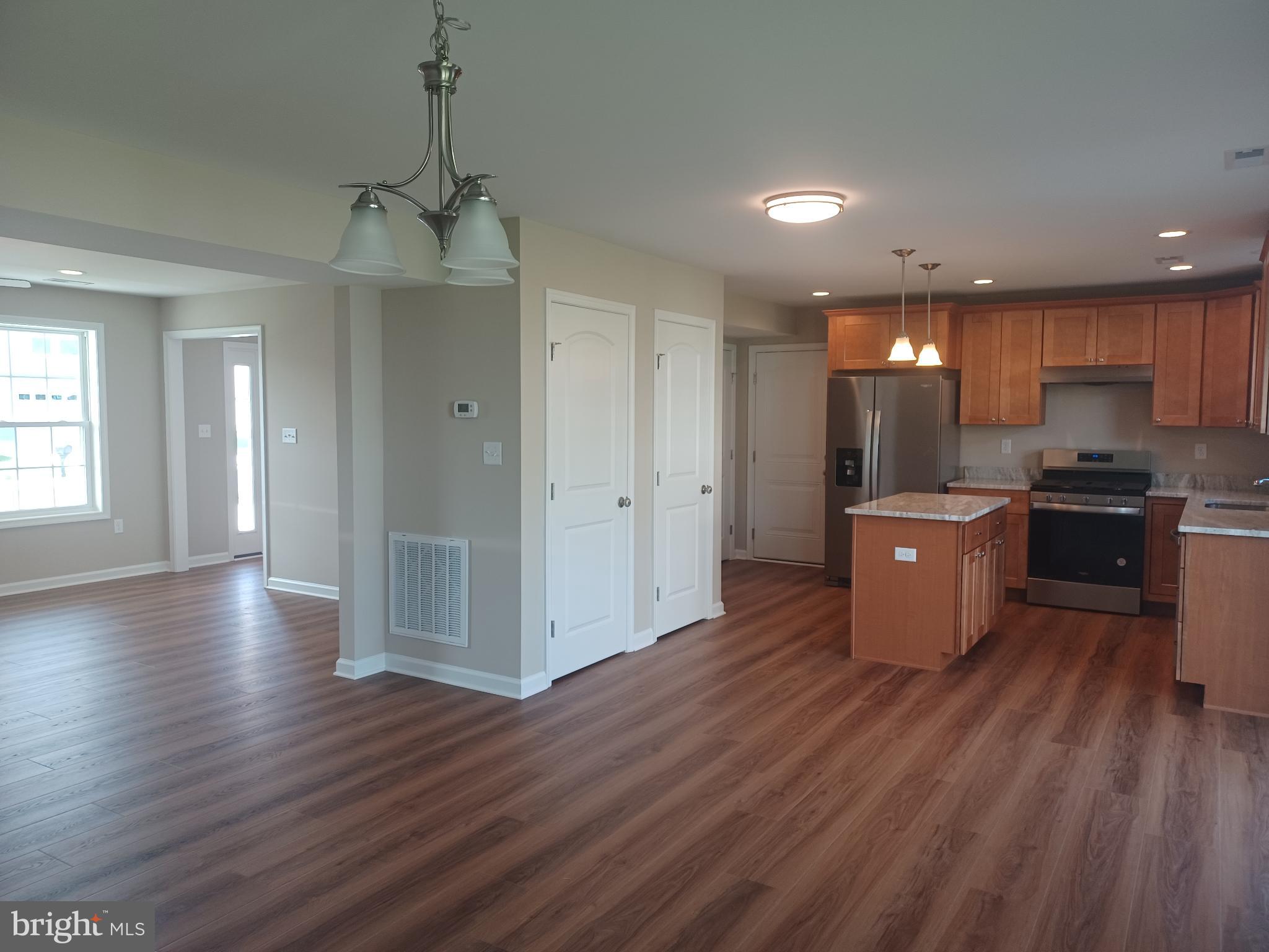 PRENTISS POINT - Residential