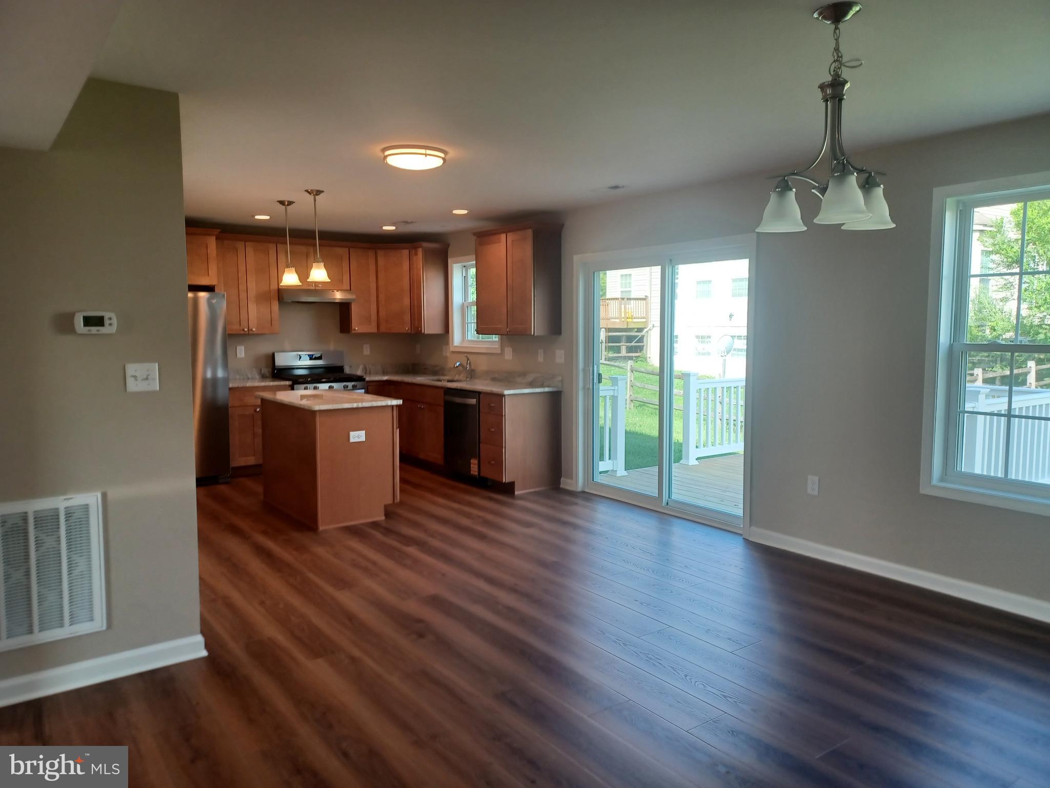 PRENTISS POINT - Residential