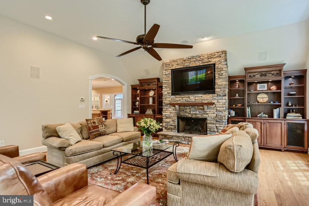 STEVENSON - Residential