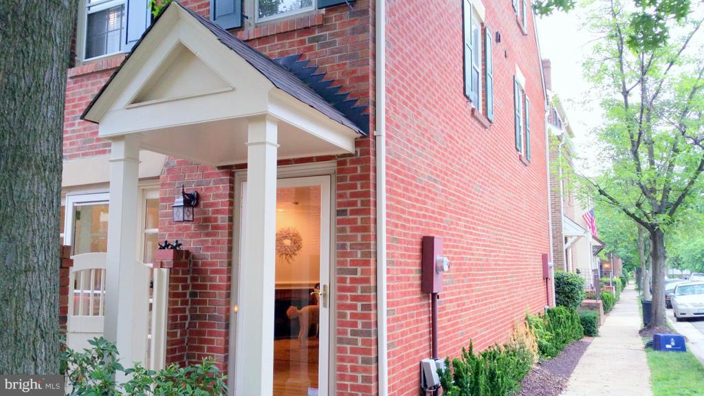 VIRGINIA VILLAGE - Residential Lease