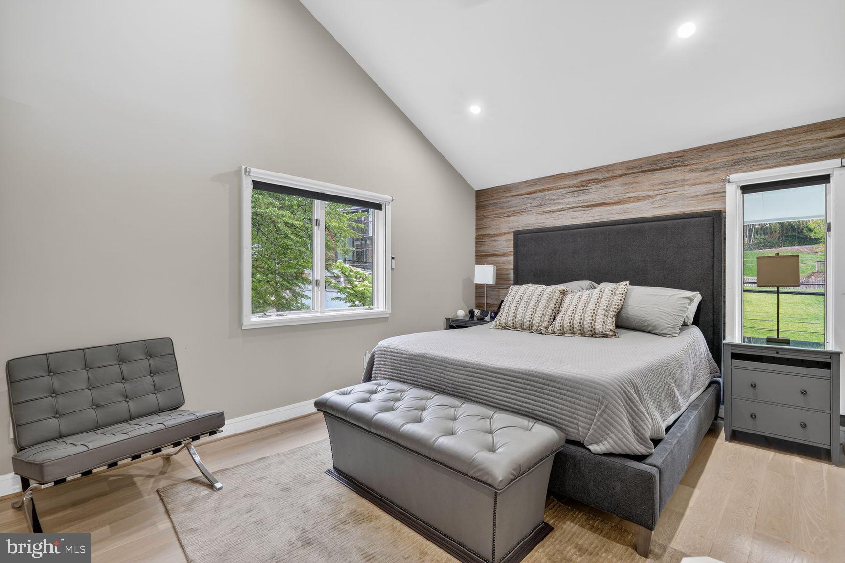 BELLEVUE FOREST - Residential