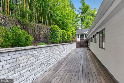 Tiny photo for 3605 Military Road, ARLINGTON, VA 22207 (MLS # VAAR2071994)