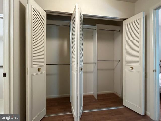 LEISURE WORLD - Residential