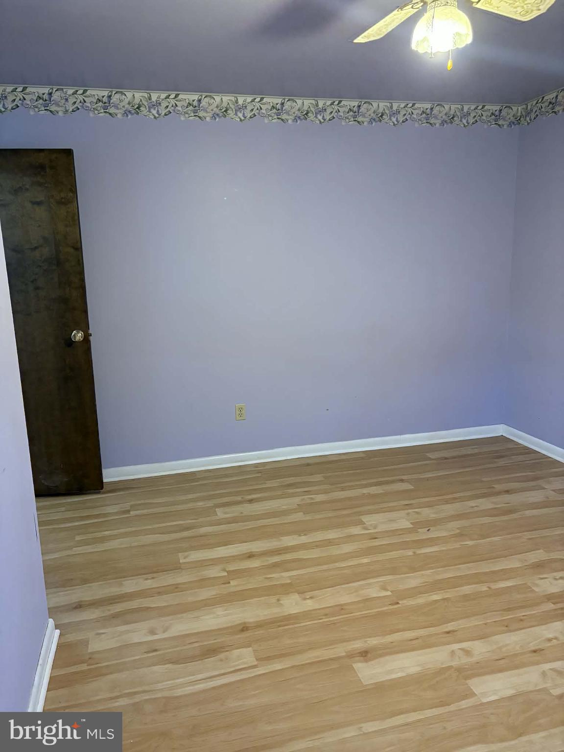 OAK RIDGE - Residential Lease