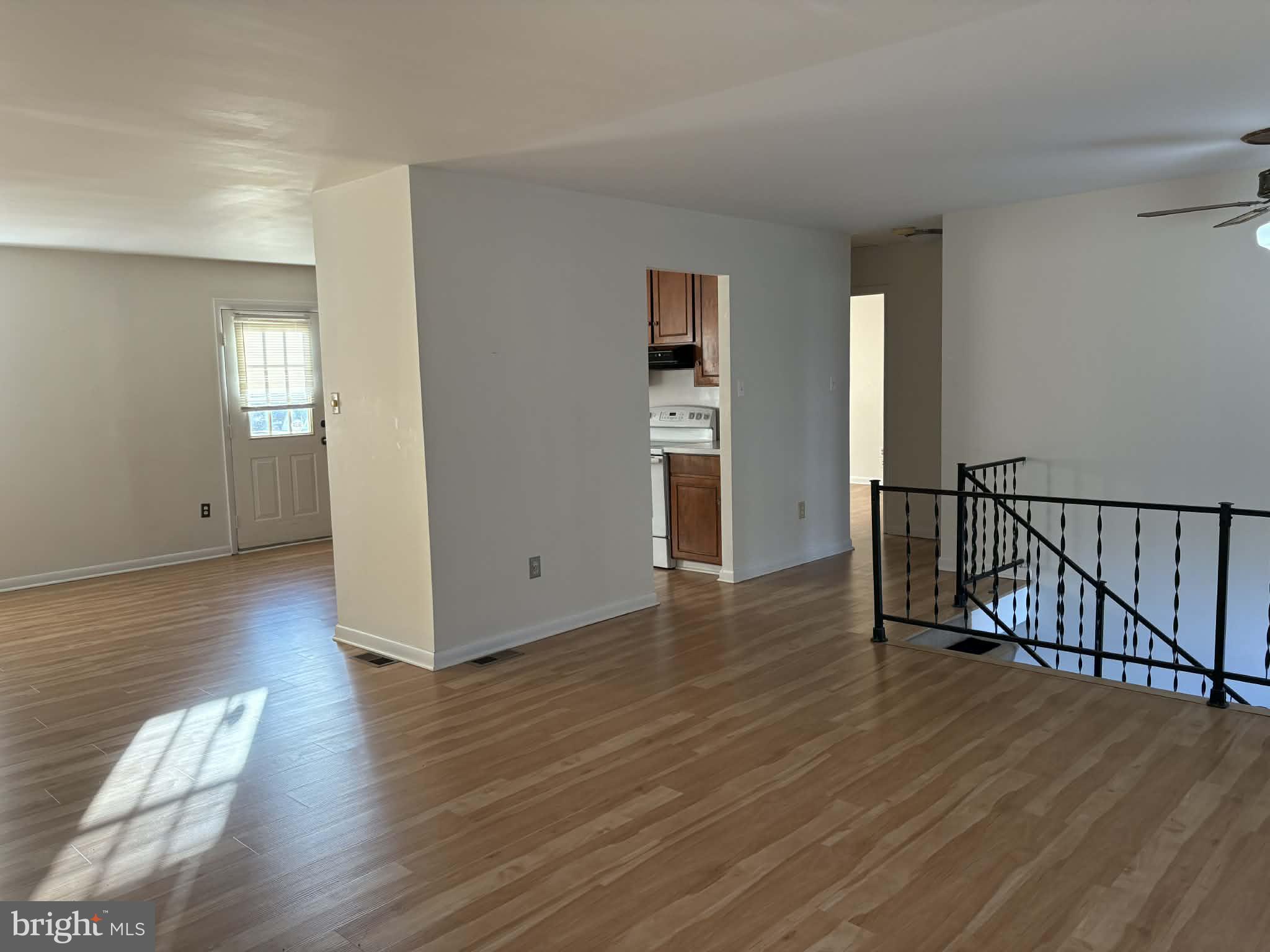 OAK RIDGE - Residential Lease