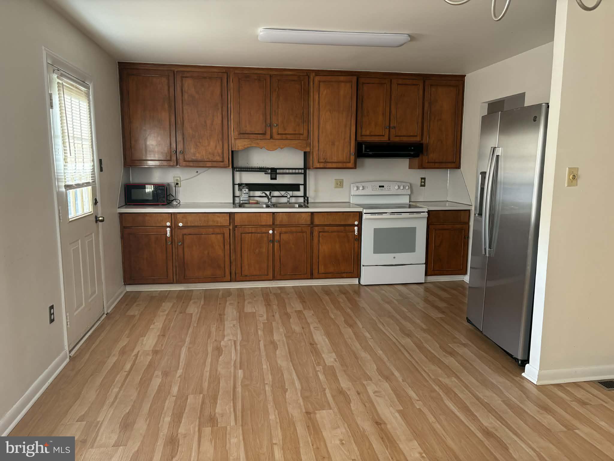 OAK RIDGE - Residential Lease