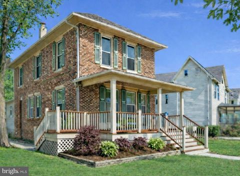 Photo of 7775 Marion Avenue, PENNSAUKEN, NJ 08109 (MLS # NJCD2105602)