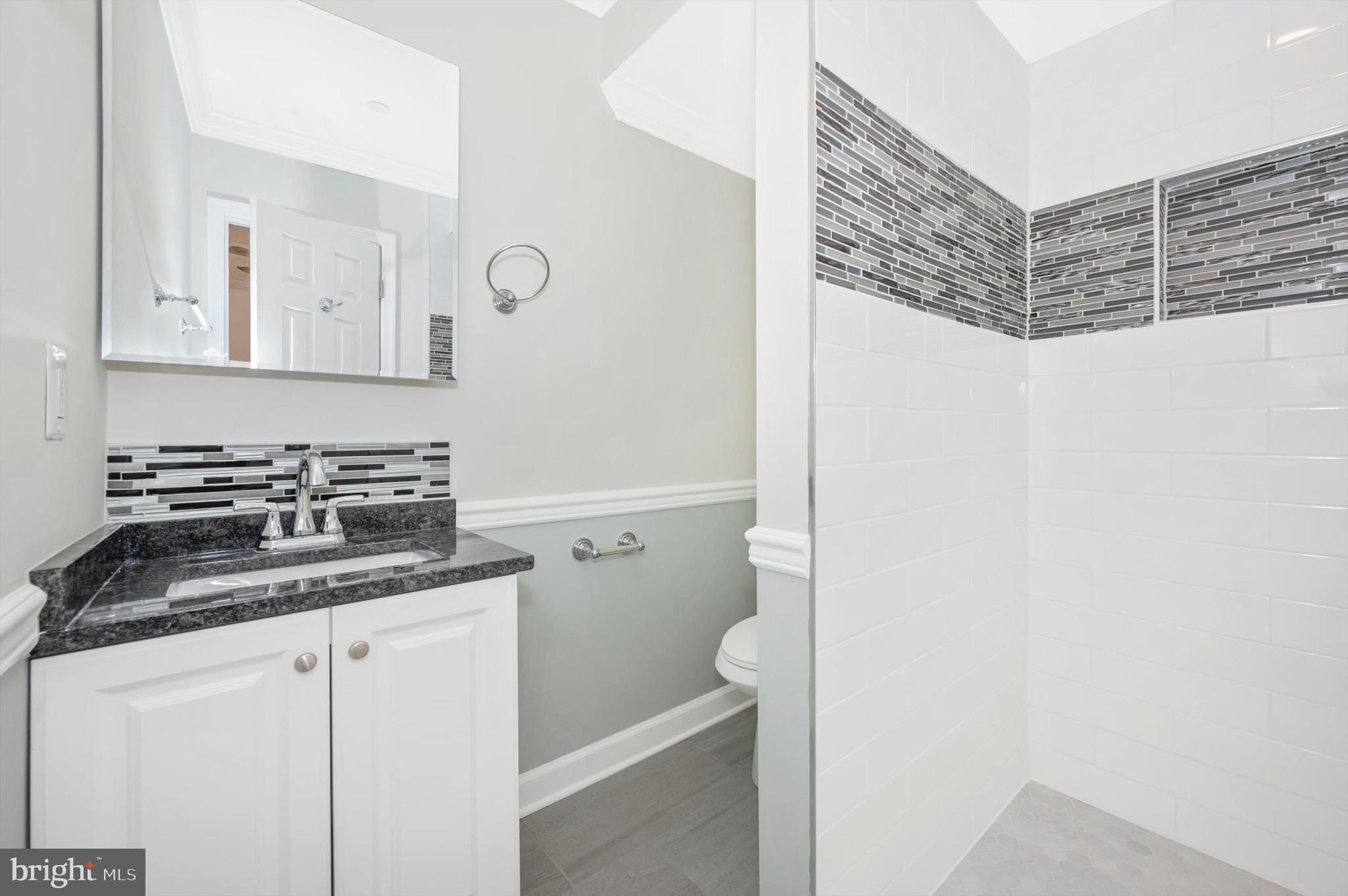 SNOWDENS MANOR - Residential