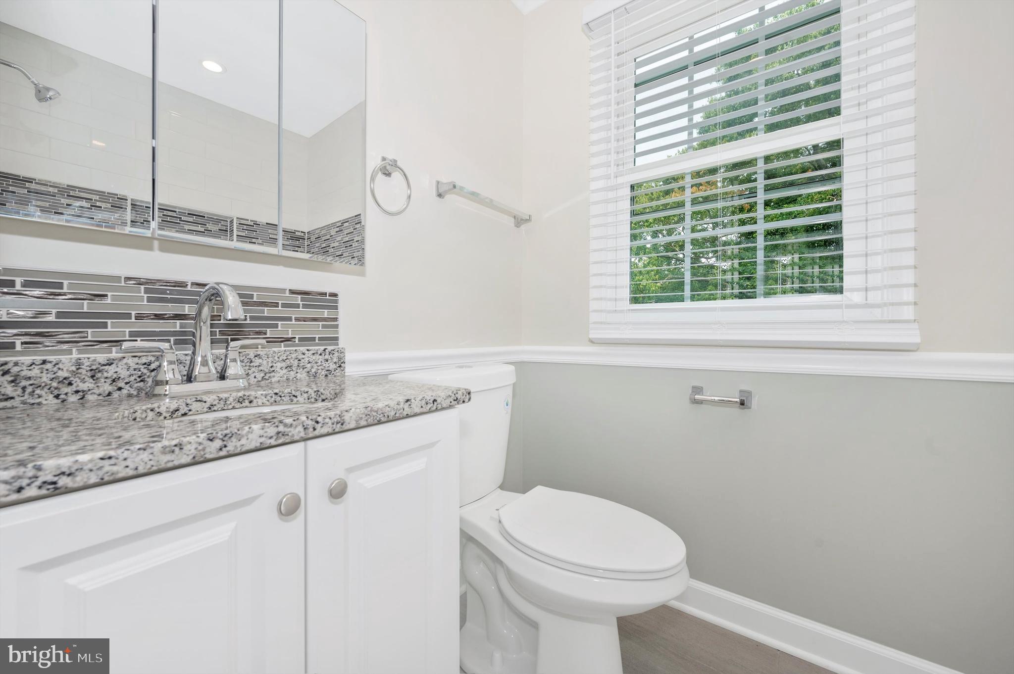 SNOWDENS MANOR - Residential