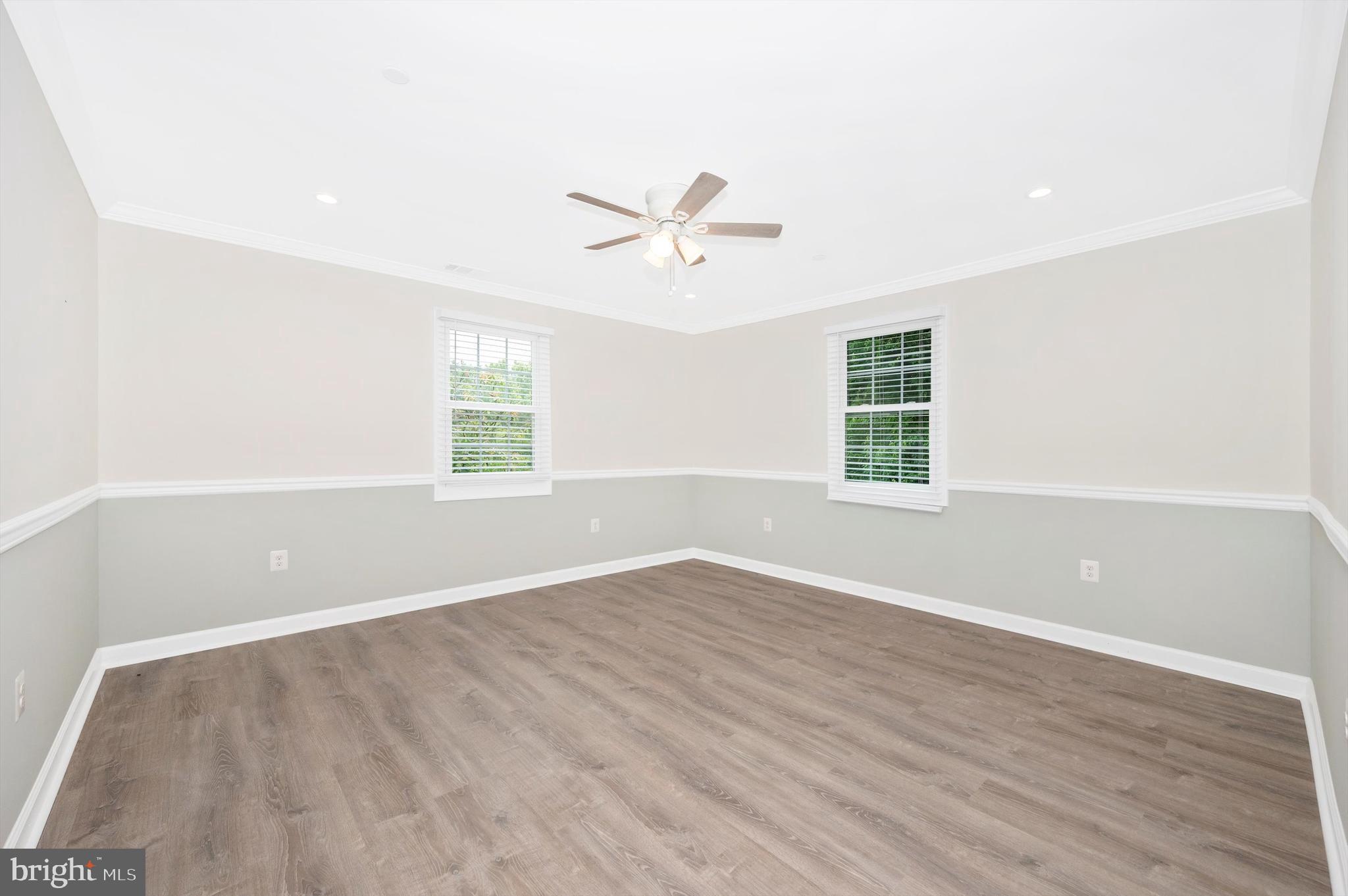 SNOWDENS MANOR - Residential