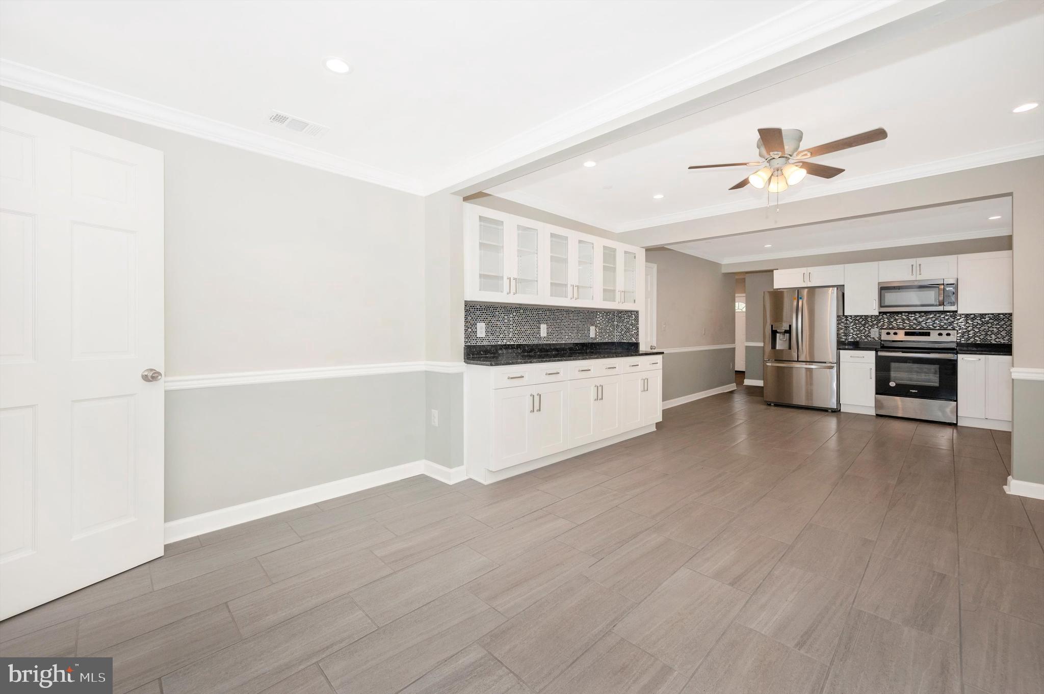 SNOWDENS MANOR - Residential