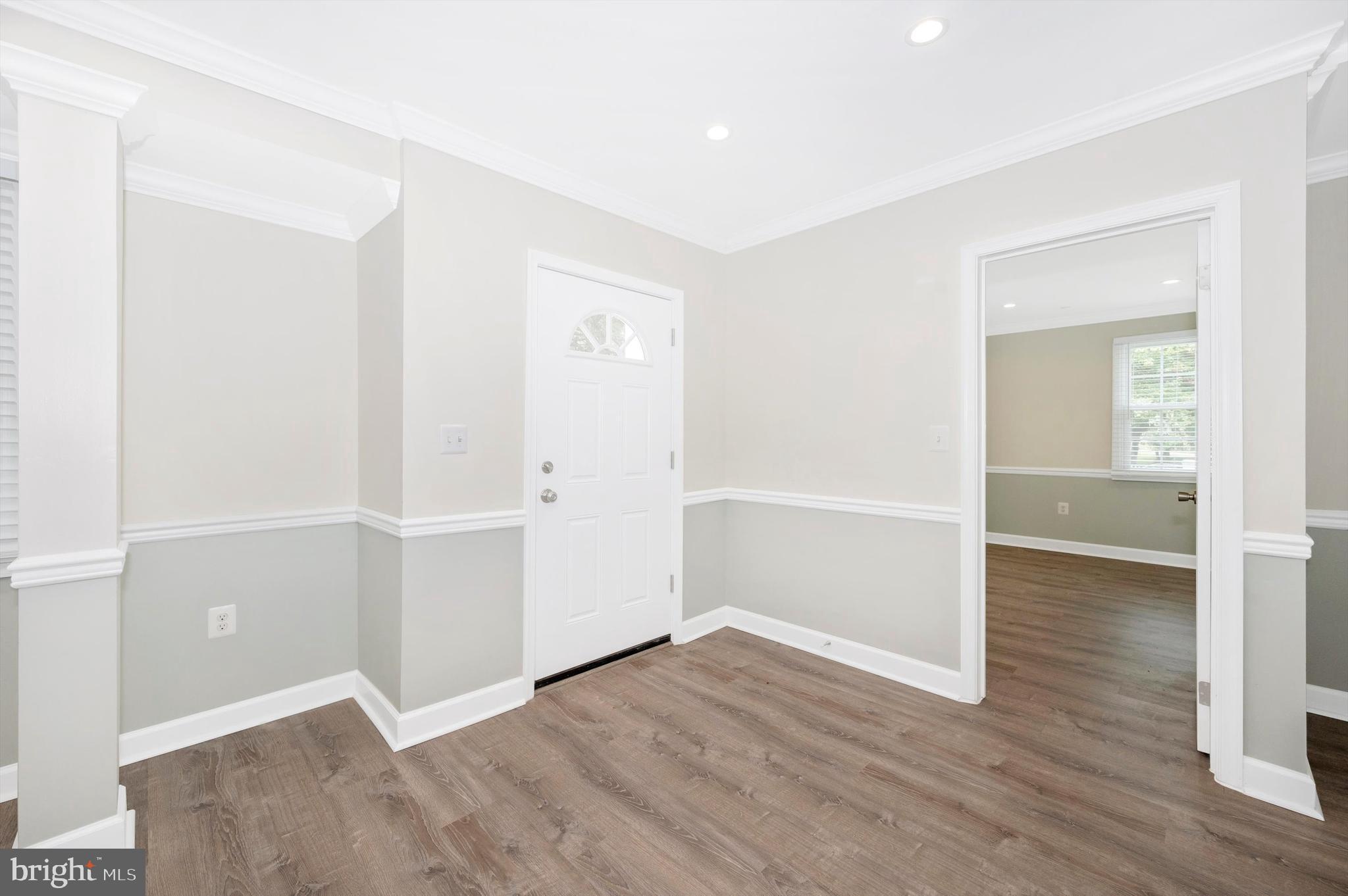 SNOWDENS MANOR - Residential