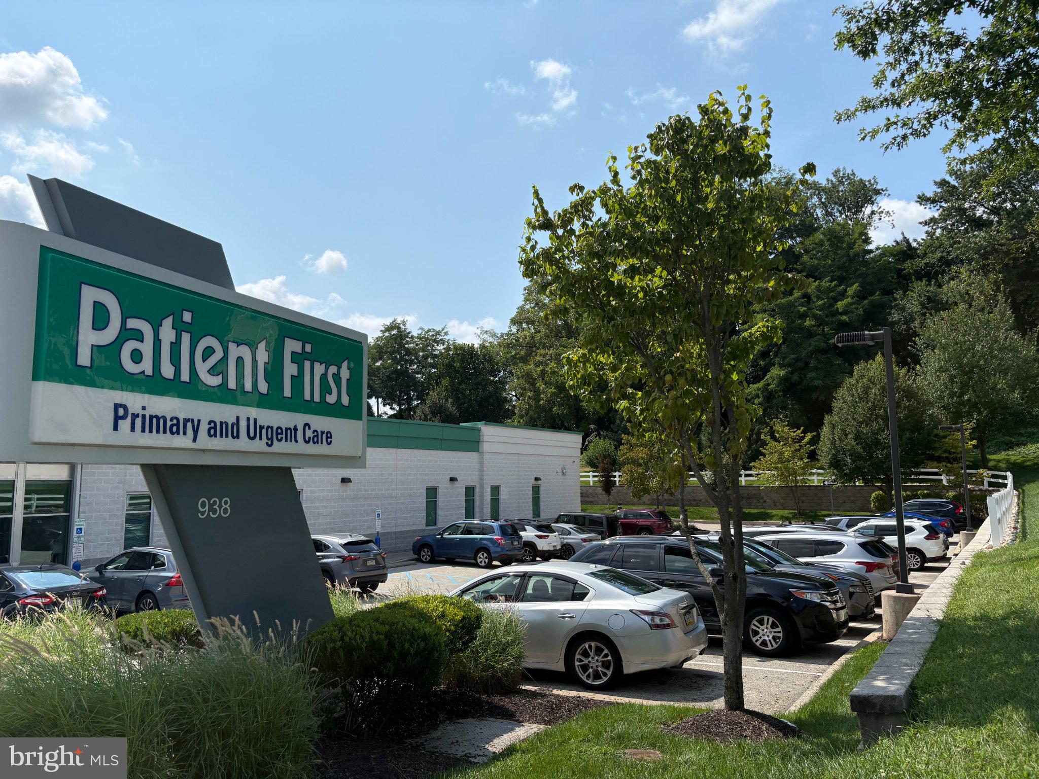 944 OLD YORK ROAD