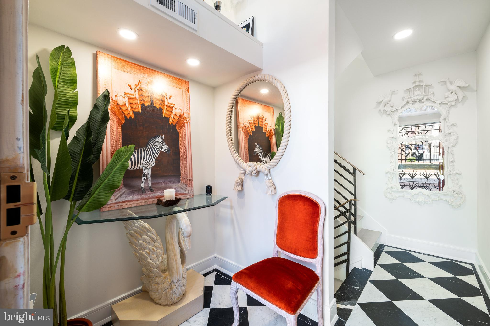 SOCIETY HILL - Residential