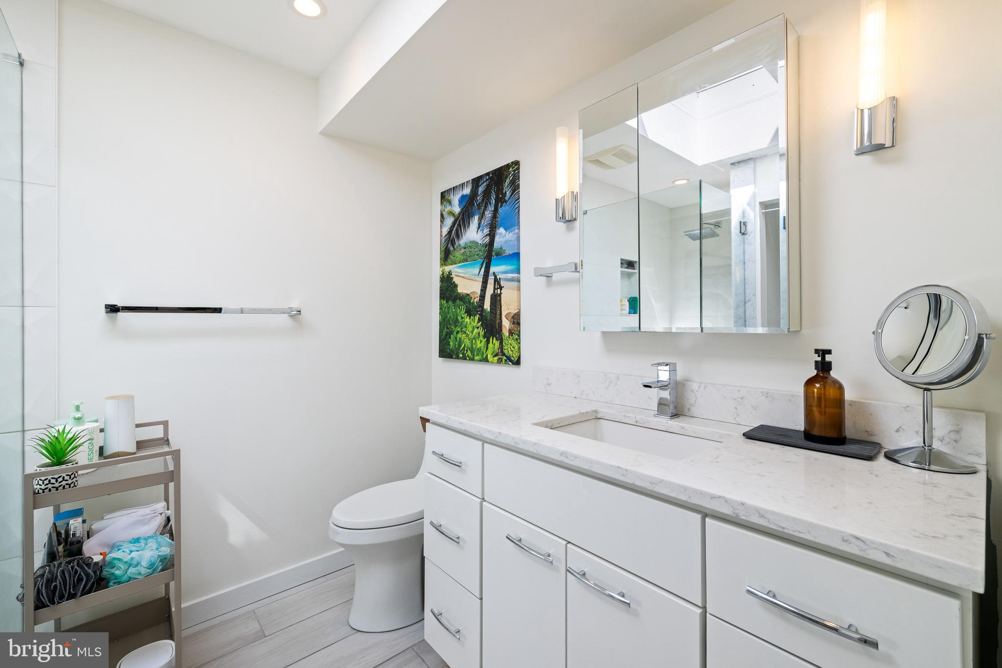 SOCIETY HILL - Residential