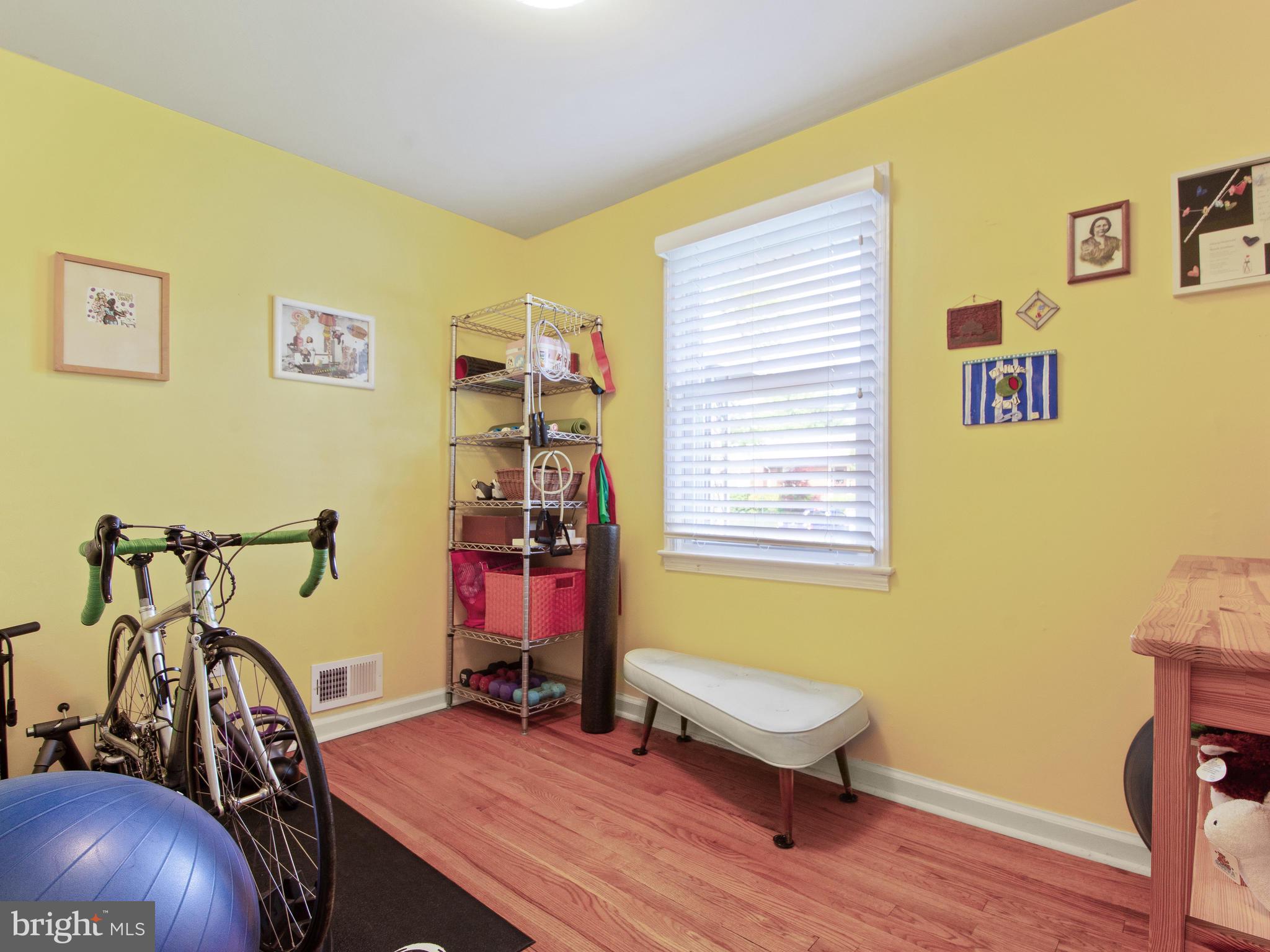 QUEENS CHAPEL MANOR - Residential