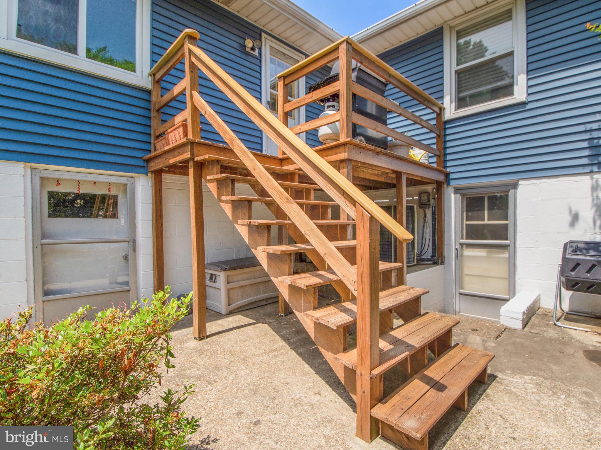 QUEENS CHAPEL MANOR - Residential